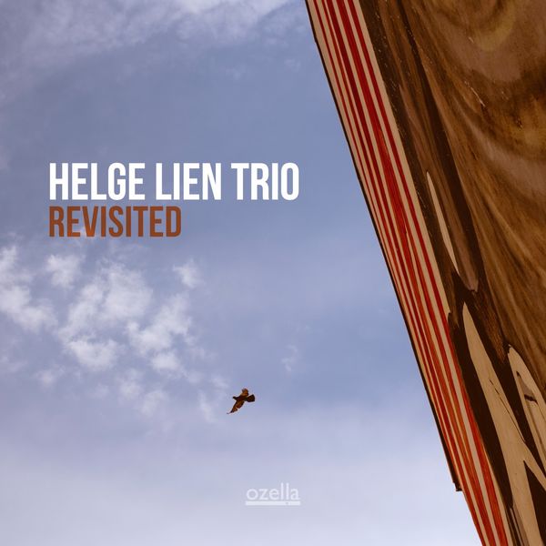 Helge Lien Trio - Revisited (2022) [FLAC 24bit/44,1kHz] Download
